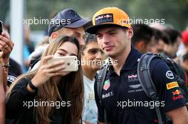 Max Verstappen (NLD) Red Bull Racing with fans. 01.09.2017. Formula 1 World Championship, Rd 13, Italian Grand Prix, Monza, Italy, Practice Day.