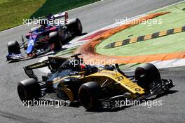 Nico Hulkenberg (GER) Renault Sport F1 Team RS17. 03.09.2017. Formula 1 World Championship, Rd 13, Italian Grand Prix, Monza, Italy, Race Day.
