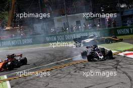Romain Grosjean (FRA) Haas F1 Team VF-17 runs wide. 03.09.2017. Formula 1 World Championship, Rd 13, Italian Grand Prix, Monza, Italy, Race Day.