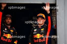 (L to R): Daniel Ricciardo (AUS) Red Bull Racing with team mate Max Verstappen (NLD) Red Bull Racing in qualifying parc ferme. 02.09.2017. Formula 1 World Championship, Rd 13, Italian Grand Prix, Monza, Italy, Qualifying Day.