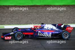 Daniil Kvyat (RUS) Scuderia Toro Rosso STR12. 02.09.2017. Formula 1 World Championship, Rd 13, Italian Grand Prix, Monza, Italy, Qualifying Day.