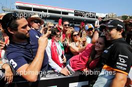 Sergio Perez (MEX) Sahara Force India F1 with fans. 26.05.2017. Formula 1 World Championship, Rd 6, Monaco Grand Prix, Monte Carlo, Monaco, Friday.