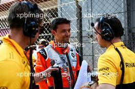 Jolyon Palmer (GBR) Renault Sport F1 Team on the grid. 28.05.2017. Formula 1 World Championship, Rd 6, Monaco Grand Prix, Monte Carlo, Monaco, Race Day.
