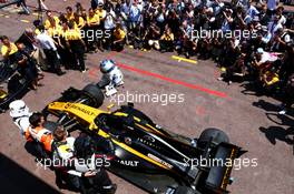 Jolyon Palmer (GBR) Renault Sport F1 Team and Nico Hulkenberg (GER) Renault Sport F1 Team with characters from Star Wars to celebrate 40 years since the first film release. 28.05.2017. Formula 1 World Championship, Rd 6, Monaco Grand Prix, Monte Carlo, Monaco, Race Day.