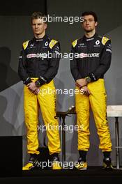 (L to R): Nico Hulkenberg (GER) Renault Sport F1 Team with Jolyon Palmer (GBR) Renault Sport F1 Team. 21.02.2017. Renault Sport Formula One Team RS17 Launch, Royal Horticultural Society Headquarters, London, England.