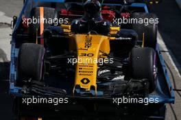 The damaged Renault Sport F1 Team RS17 of Jolyon Palmer (GBR) Renault Sport F1 Team is recovered back to the pits on the back of a truck. 30.04.2017. Formula 1 World Championship, Rd 4, Russian Grand Prix, Sochi Autodrom, Sochi, Russia, Race Day.