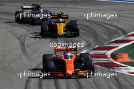 Fernando Alonso (ESP) McLaren MCL32. 30.04.2017. Formula 1 World Championship, Rd 4, Russian Grand Prix, Sochi Autodrom, Sochi, Russia, Race Day.