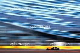 Nico Hulkenberg (GER) Renault Sport F1 Team  30.04.2017. Formula 1 World Championship, Rd 4, Russian Grand Prix, Sochi Autodrom, Sochi, Russia, Race Day.