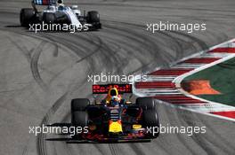 Daniel Ricciardo (AUS) Red Bull Racing RB13. 30.04.2017. Formula 1 World Championship, Rd 4, Russian Grand Prix, Sochi Autodrom, Sochi, Russia, Race Day.