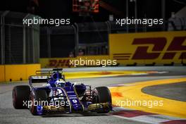Marcus Ericsson (SWE) Sauber C36.                                15.09.2017. Formula 1 World Championship, Rd 14, Singapore Grand Prix, Marina Bay Street Circuit, Singapore, Practice Day.