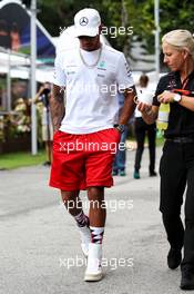 Lewis Hamilton (GBR) Mercedes AMG F1. 15.09.2017. Formula 1 World Championship, Rd 14, Singapore Grand Prix, Marina Bay Street Circuit, Singapore, Practice Day.