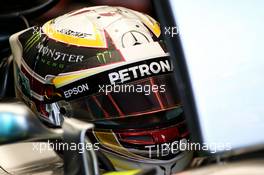 Lewis Hamilton (GBR) Mercedes AMG F1 W08. 15.09.2017. Formula 1 World Championship, Rd 14, Singapore Grand Prix, Marina Bay Street Circuit, Singapore, Practice Day.