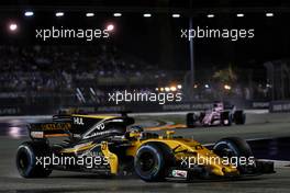 Nico Hulkenberg (GER) Renault Sport F1 Team RS17. 17.09.2017. Formula 1 World Championship, Rd 14, Singapore Grand Prix, Marina Bay Street Circuit, Singapore, Race Day.