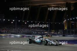 Lewis Hamilton (GBR) Mercedes AMG F1. 17.09.2017. Formula 1 World Championship, Rd 14, Singapore Grand Prix, Marina Bay Street Circuit, Singapore, Race Day.