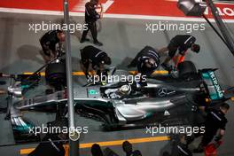 Lewis Hamilton (GBR) Mercedes AMG F1 W08.                                16.09.2017. Formula 1 World Championship, Rd 14, Singapore Grand Prix, Marina Bay Street Circuit, Singapore, Qualifying Day.