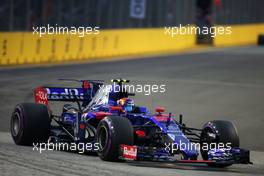 Carlos Sainz Jr (ESP) Scuderia Toro Rosso  16.09.2017. Formula 1 World Championship, Rd 14, Singapore Grand Prix, Marina Bay Street Circuit, Singapore, Qualifying Day.