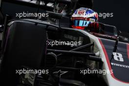 Romain Grosjean (FRA) Haas F1 Team VF-17. 16.09.2017. Formula 1 World Championship, Rd 14, Singapore Grand Prix, Marina Bay Street Circuit, Singapore, Qualifying Day.