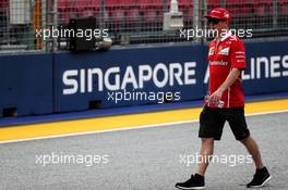 Kimi Raikkonen (FIN) Ferrari walks the circuit. 14.09.2017. Formula 1 World Championship, Rd 14, Singapore Grand Prix, Marina Bay Street Circuit, Singapore, Preparation Day.