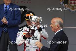 26.05.2017 - Race 1, 3rd place Nobuharu Matsushita (JAP) Art Grand Prix with Dr. Angelo Sticchi Damiani (ITA) Aci Csai President 25-27.05.2017 FIA Formula 2 Championship - Rd 3, Monte Carlo, Monaco