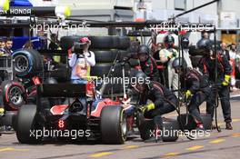 26.05.2017 - Race 1, Pit stop, Alexander Albon (THA) ART Grand Prix 25-27.05.2017 FIA Formula 2 Championship - Rd 3, Monte Carlo, Monaco