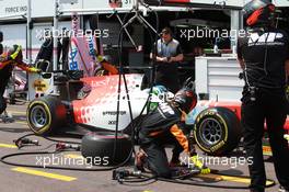 26.05.2017 - Race 1, Pit stop, SÃ©rgio Sette CÃ¢mara (BRA) MP Motorsport 25-27.05.2017 FIA Formula 2 Championship - Rd 3, Monte Carlo, Monaco
