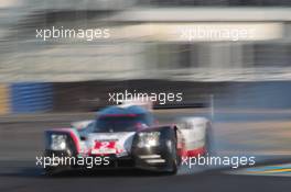 Porsche LMP Team - Porsche 919 Hybrid LMP1 - Timo BERNHARD, Earl BAMBER, Brendon HARTLEY 14.06.2017-18.06.2016 Le Mans 24 Hour Race 2017, Le Mans, France