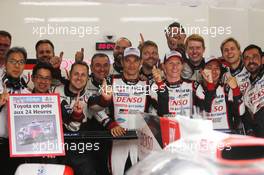 (L to R): Stephane Sarrazin (FRA); Mike Conway (GBR); and Kamui Kobayashi (JPN) #07 Toyota Gazoo Racing Toyota TS050 Hybrid, celebrate pole position with the team. FIA World Endurance Championship, Le Mans 24 Hours -Qualifying, Thursday 15th June 2017. Le Mans, France.