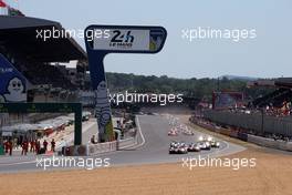 17.06.2017 - Start of the race 14.06.2017-18.06.2016 Le Mans 24 Hour Race 2017, Le Mans, France