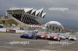 02.04.2017 - Race 2, Start of the race 01-02.04.2017 TCR International Series, Round 1, Rustavi International Motorpark, Rustavi, Georgia