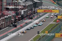 05.05.2017 - Race 1, Start of the race 04-06.05.2017 TCR International Series, Round 3, Spa Francorchamps, Spa, Belgium