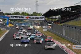 18.06.2017 - Race 2, Start of the race 16-18.06.2017 TCR International Series, Round 6, Hungaroring, Budapest, Hungary