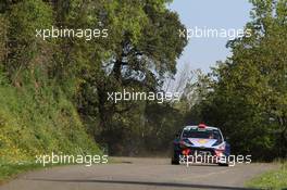 Shakedown, Dani Sordo (ESP)-Marc Marti (ESP),Hyundai i2 Coupe WRC, Hyundai Motorsport 06-09.04.2017. FIA World Rally Championship, Rd 4, Rally Tour De Corse, Ajaccio, Trier, France.
