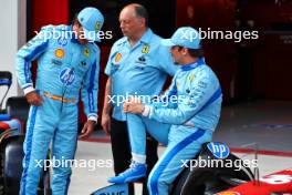 (L to R): Carlos Sainz Jr (ESP) Ferrari; Frederic Vasseur (FRA) Ferrari Team Principal; and Charles Leclerc (MON) Ferrari - blue race suit and team kit. 02.05.2024. Formula 1 World Championship, Rd 6, Miami Grand Prix, Miami, Florida, USA, Preparation Day.