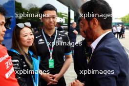 (L to R): Anisa Hung, Alpine F1 Team Partner Management with Mohammed Bin Sulayem (UAE) FIA President. 21.04.2024. Formula 1 World Championship, Rd 5, Chinese Grand Prix, Shanghai, China, Race Day.
